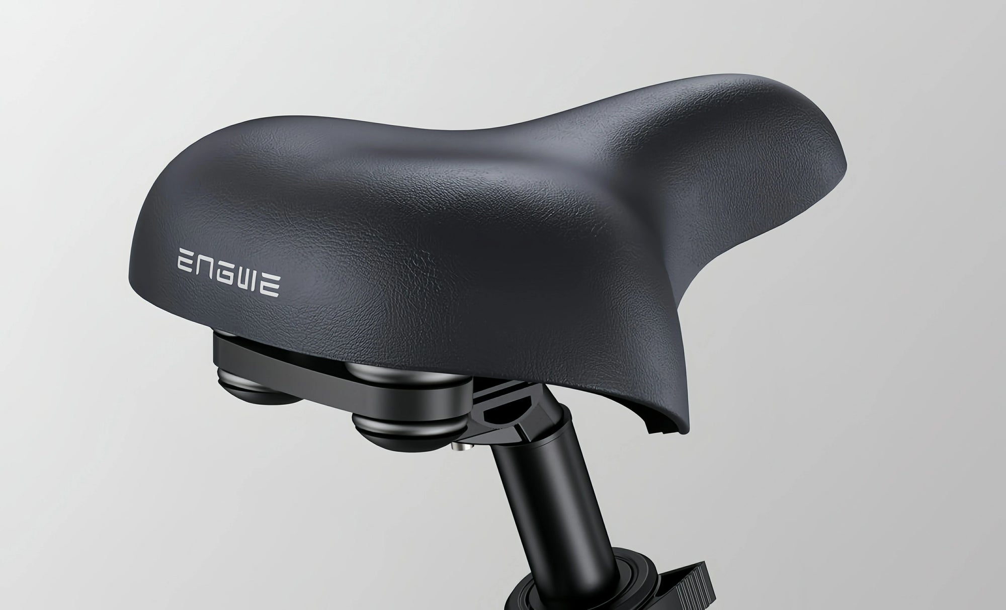 Ergonomic Saddle