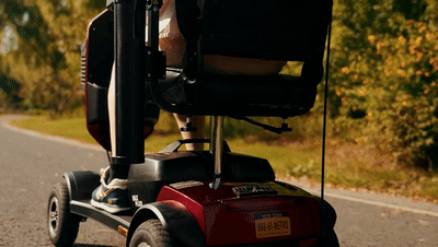METRO MOBILITY MAX PLUS 9" 4 Wheel Electric Mobility Scooter  300W Motor 24V 20Ah Battery