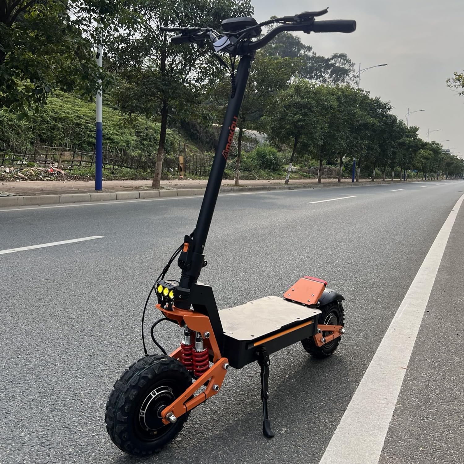 TOURSOR X5-48 11" Folding Electric Scooter 1200W Motor 48V 18Ah Battery